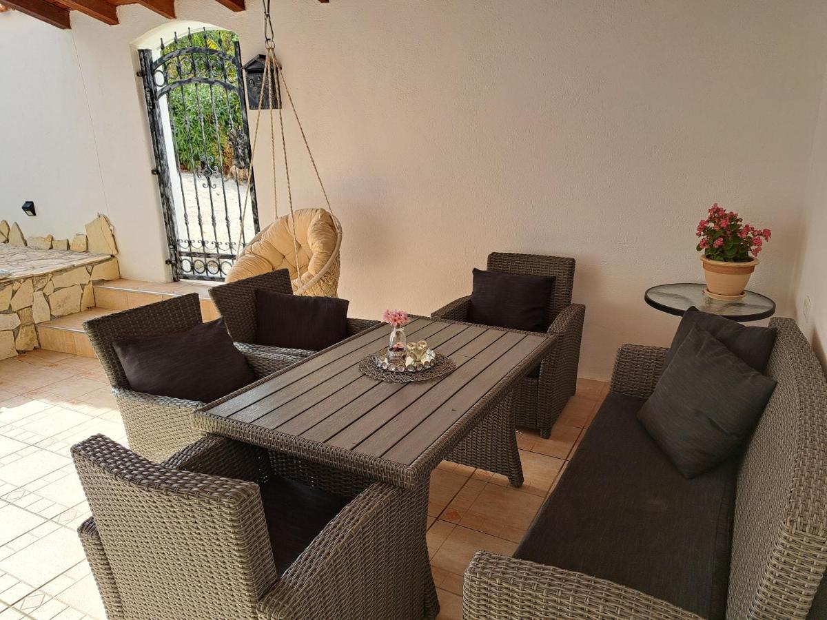 Apartments Brac Supetar Εξωτερικό φωτογραφία