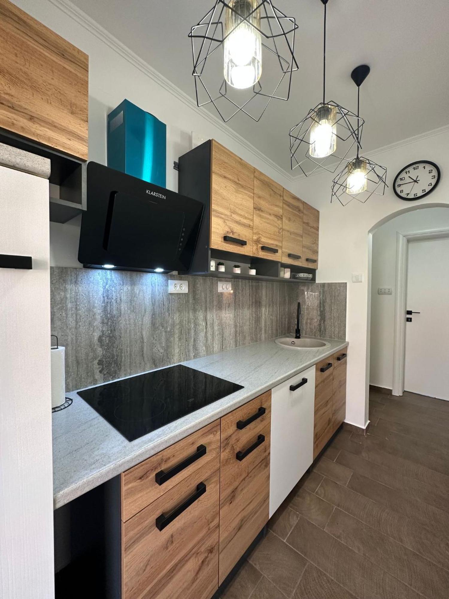 Apartments Brac Supetar Εξωτερικό φωτογραφία