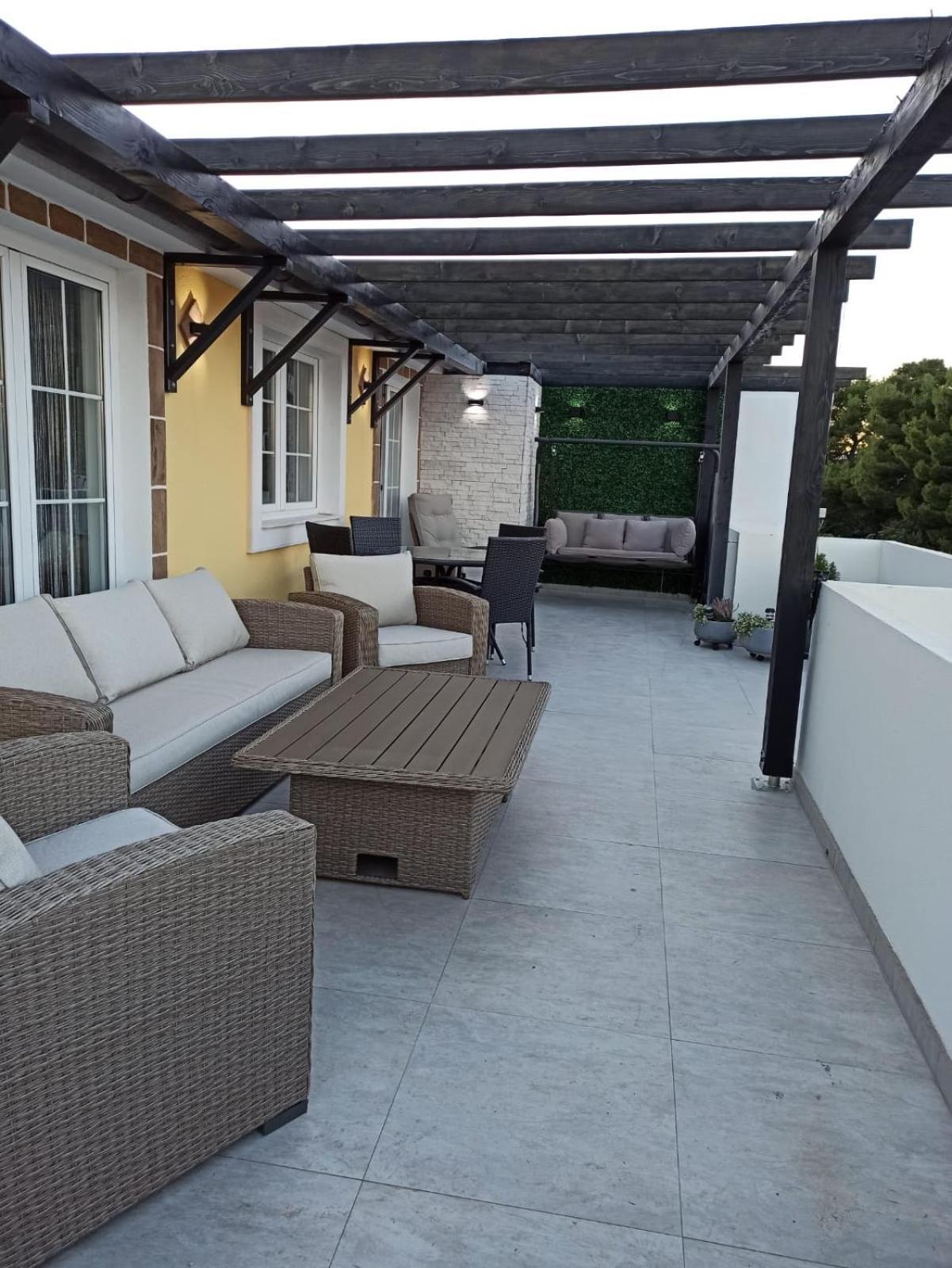 Apartments Brac Supetar Εξωτερικό φωτογραφία