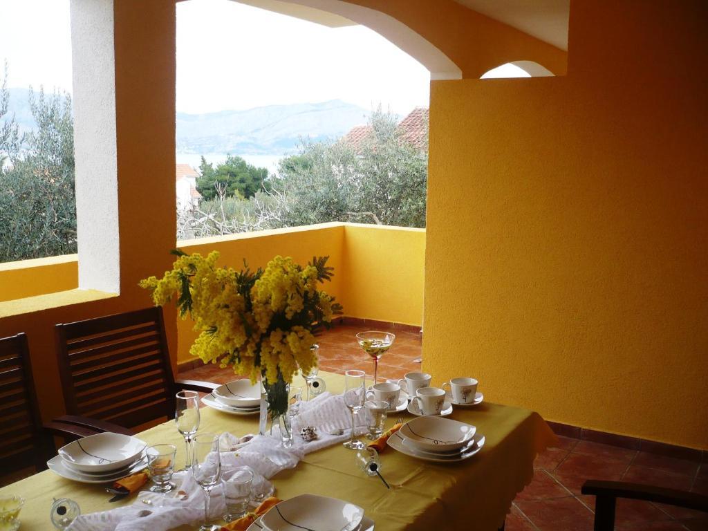 Apartments Brac Supetar Δωμάτιο φωτογραφία